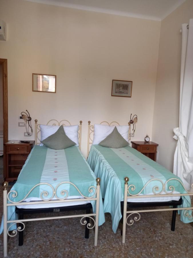 Bnb Villa Melany Vicino Centro Lucca Rum bild